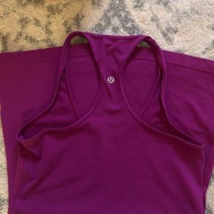 Lululemon tank